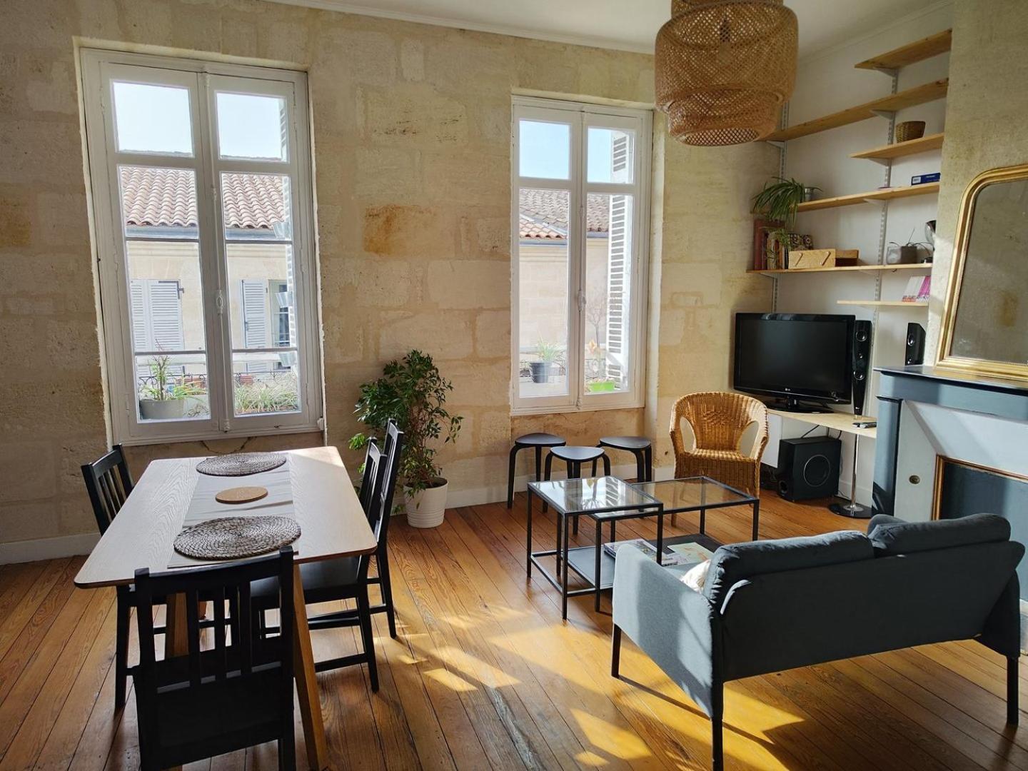 Charming Apartment Bordeaux Center Екстериор снимка